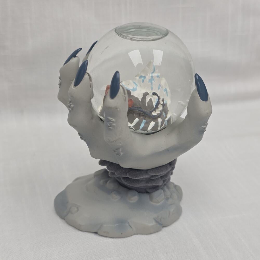 Disney Expedition Everest Animal Kingdom Snow Globe Yeti Hand Mountain Souvenir